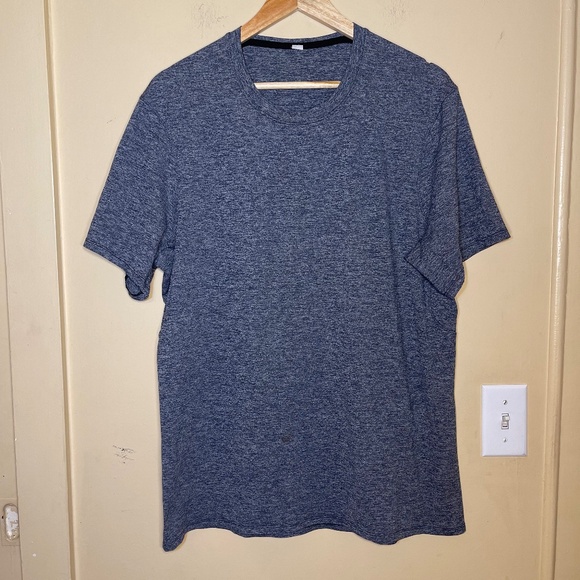 lululemon  Blue Men's Shirt - Picture 1 of 7